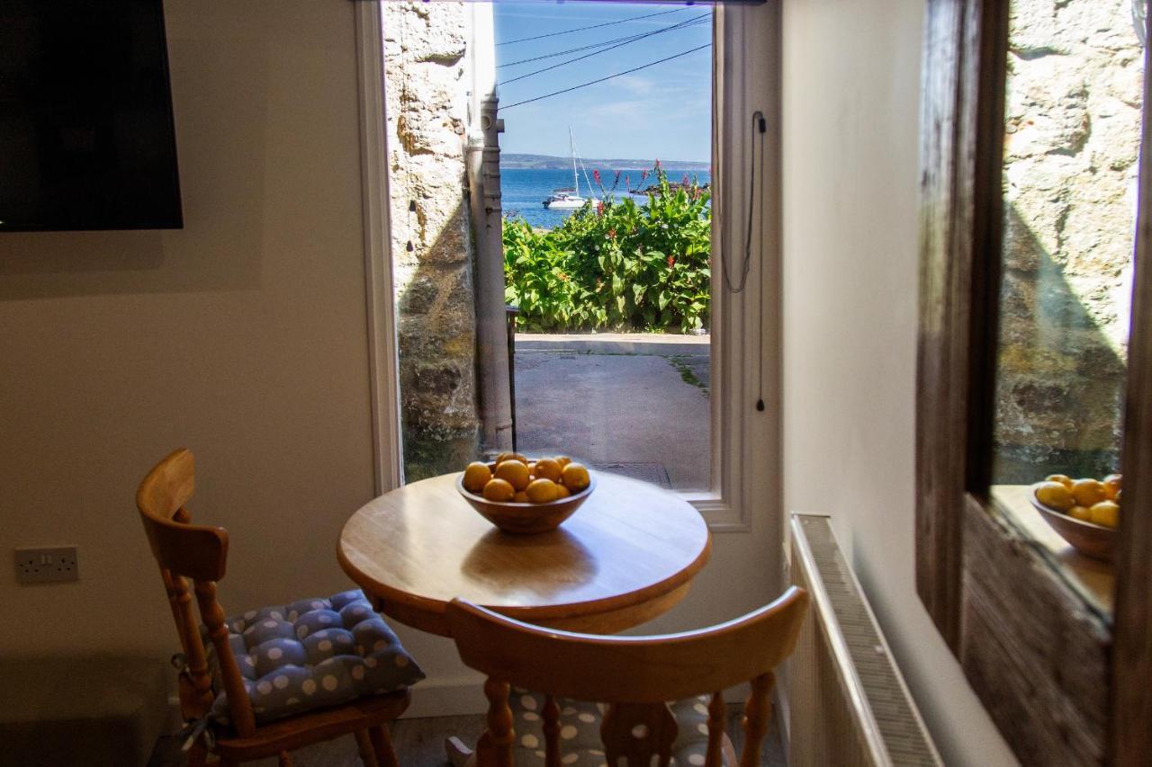 Bijou Bolthole Villa Mousehole Exteriör bild